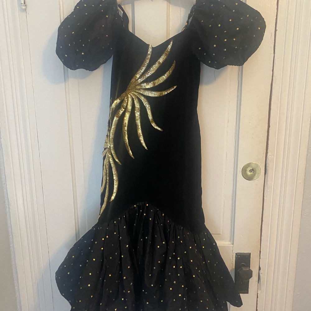 Vintage Mermaid Velvet Perfection
